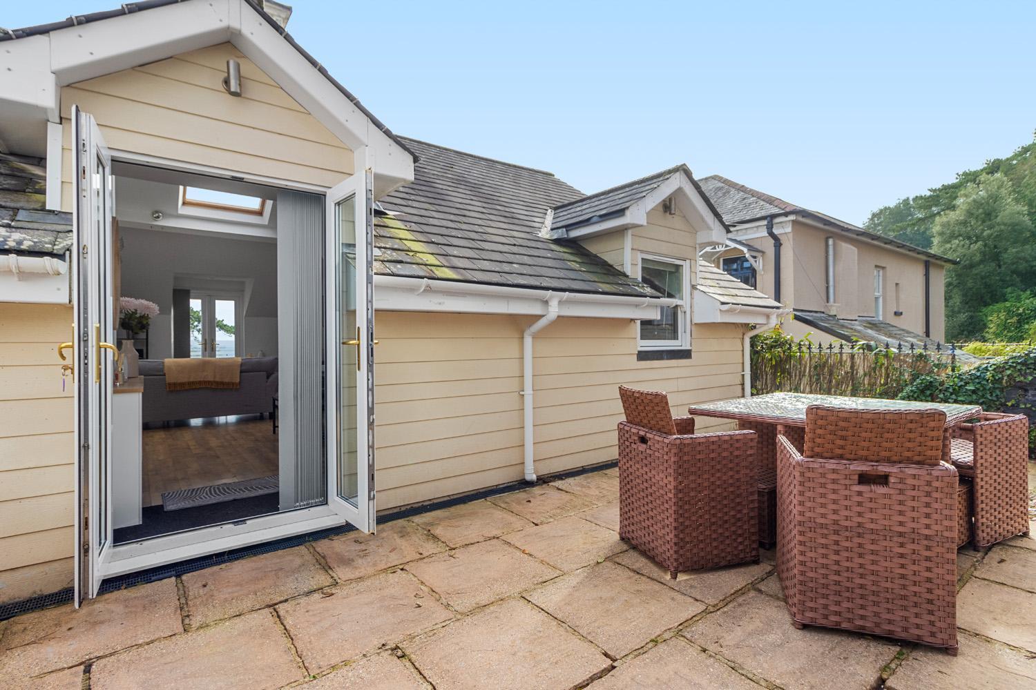 Stunning Sea View Whole Home In Torbay Close To Beach 托基 外观 照片
